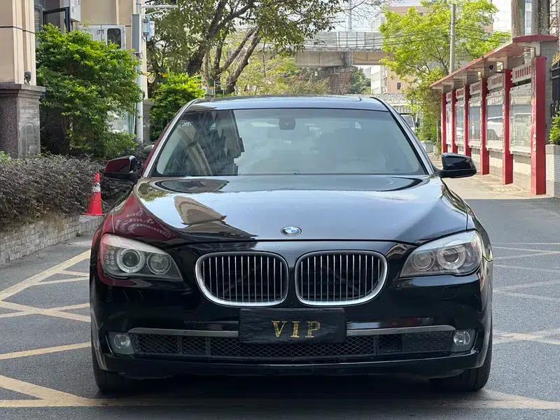 2011 BMW 7 Series 740Li Standard Edition — миниатюра 2