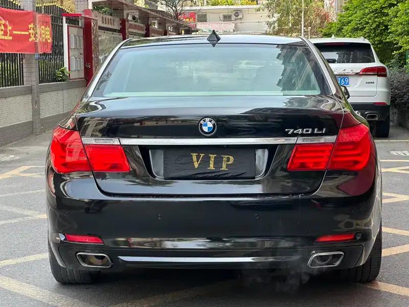 2011 BMW 7 Series 740Li Standard Edition — миниатюра 3