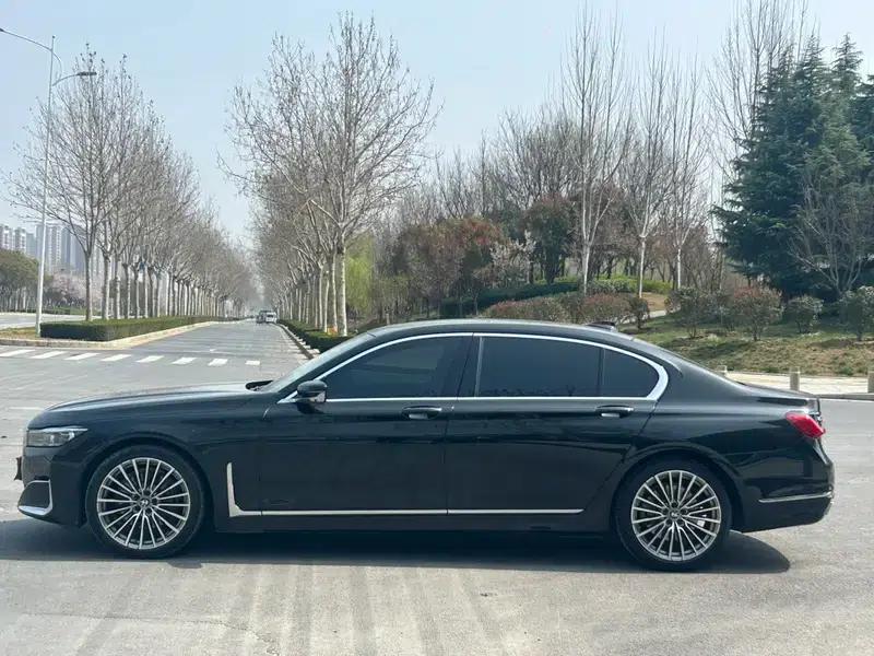 2019 BMW 7 Series 740Li Luxury Package — миниатюра 4
