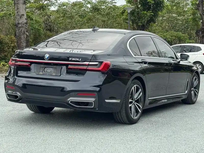 2021 BMW 7 Series 730Li M Sport Package — миниатюра 7