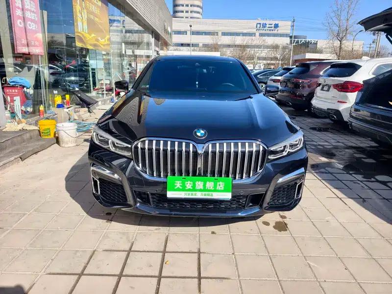 2021 BMW 7 Series 740Li Leading Edition M Sport Package — миниатюра 2