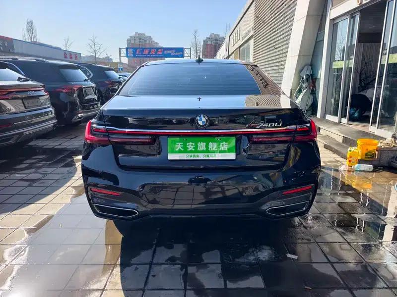 2021 BMW 7 Series 740Li Leading Edition M Sport Package — миниатюра 5