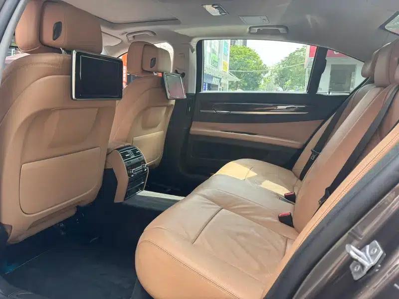 BMW 7 Series 2014 730Li Luxury Edition — миниатюра 21