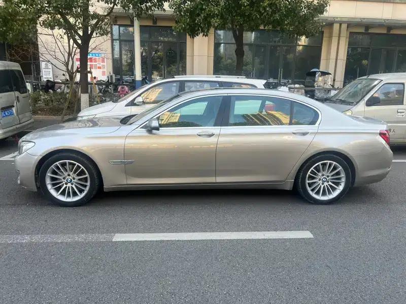 BMW 7 Series 2014 730Li Luxury Edition — миниатюра 3