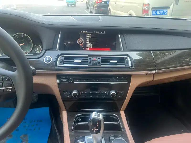 BMW 7 Series 2014 730Li Luxury Edition — миниатюра 8