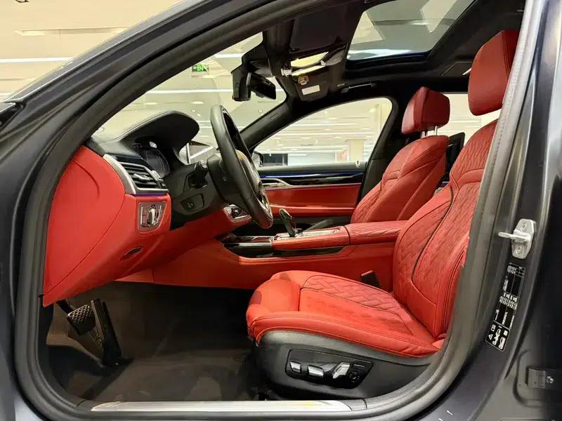2019 BMW 7 Series 750Li xDrive V8 Luxury Package — миниатюра 16