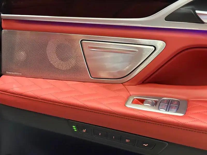 2019 BMW 7 Series 750Li xDrive V8 Luxury Package — миниатюра 17