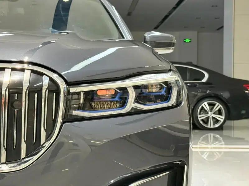 2019 BMW 7 Series 750Li xDrive V8 Luxury Package — миниатюра 8