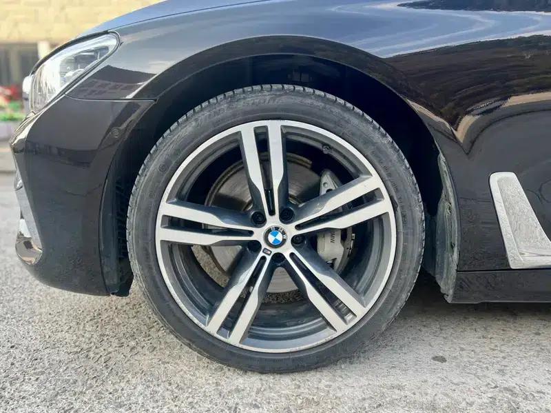 2018 BMW 7 Series 740Li xDrive Luxury M Sport Package — миниатюра 11