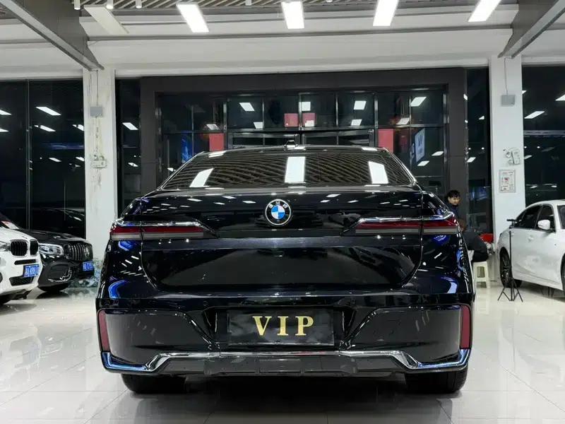 2023 BMW 7 Series 735Li Luxury Package — миниатюра 5