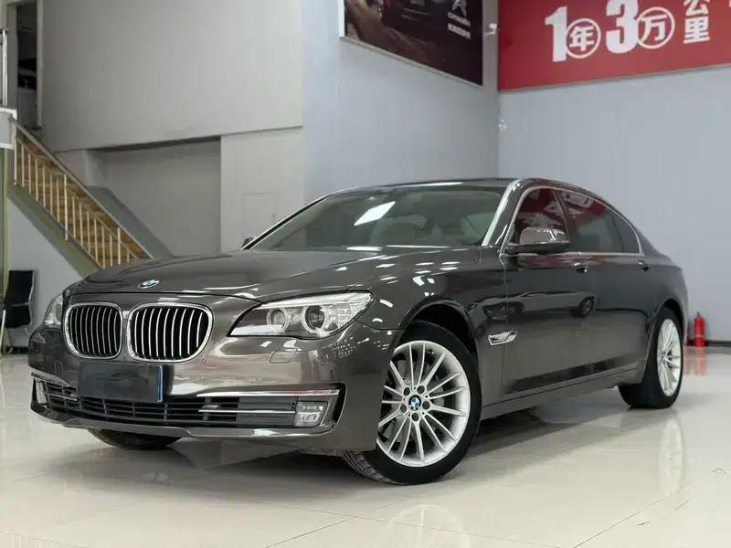 2013 BMW 7 Series 740Li Leading Edition — миниатюра 1