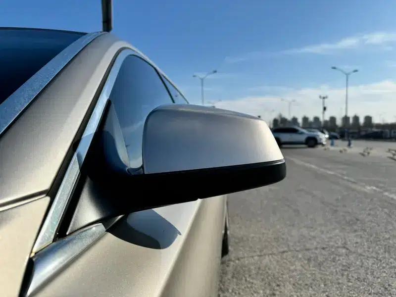 BMW 7 Series 2009 740Li Leading Edition — миниатюра 11