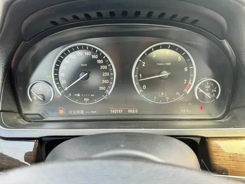 BMW 7 Series 2009 740Li Leading Edition — миниатюра 17