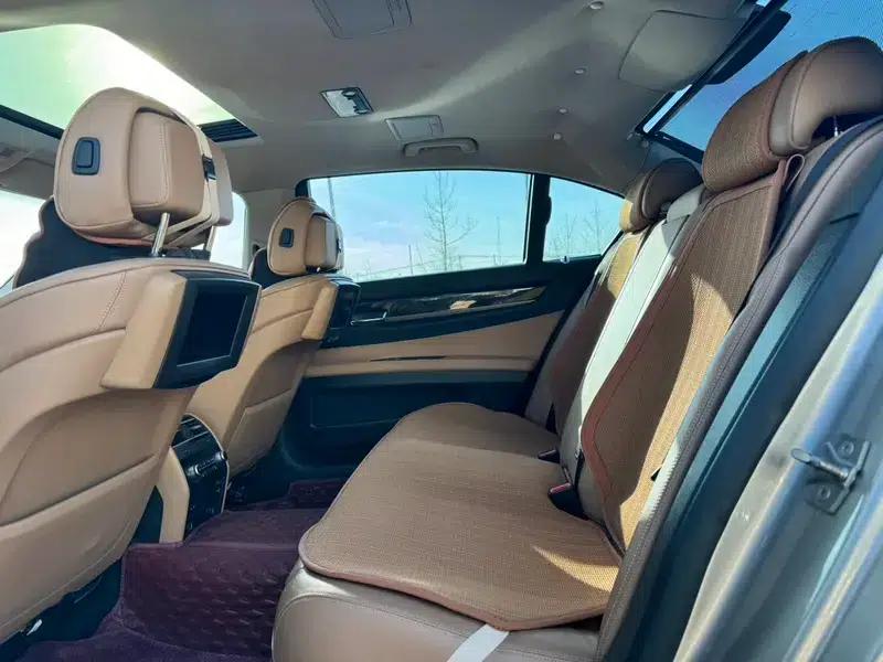 BMW 7 Series 2009 740Li Leading Edition — миниатюра 24