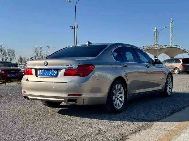 BMW 7 Series 2009 740Li Leading Edition — миниатюра 6