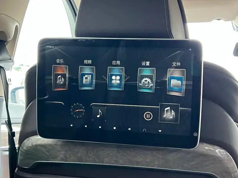 2019 BMW 7 Series 740Li Luxury Package — миниатюра 17