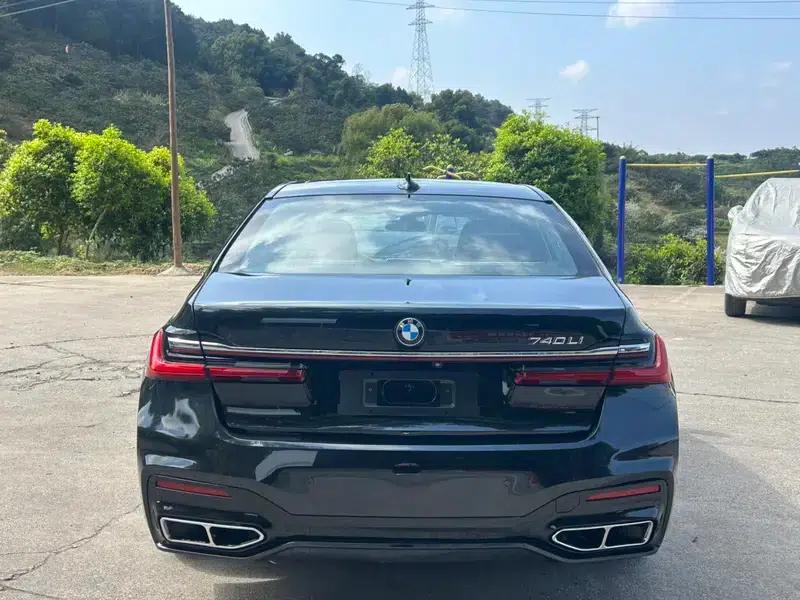 2018 BMW 7 Series 740Li Leading Edition M Sport Package — миниатюра 6