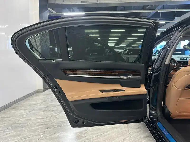 2013 BMW 7 Series 760Li — миниатюра 25