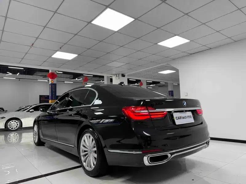 2018 BMW 7 Series 730Li Leading Excellence Package — миниатюра 4