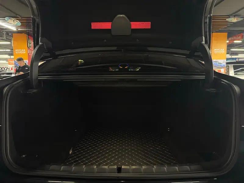 2023 BMW 7 Series 735Li M Sport Package — миниатюра 22