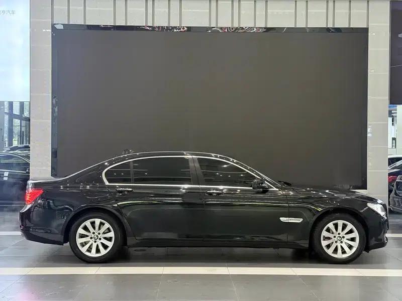 BMW 7 Series 2009 740Li Leading Edition — миниатюра 6