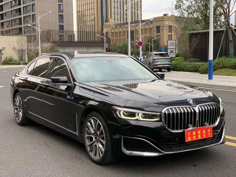 2021 BMW 7 Series 730Li Luxury Package — миниатюра 3
