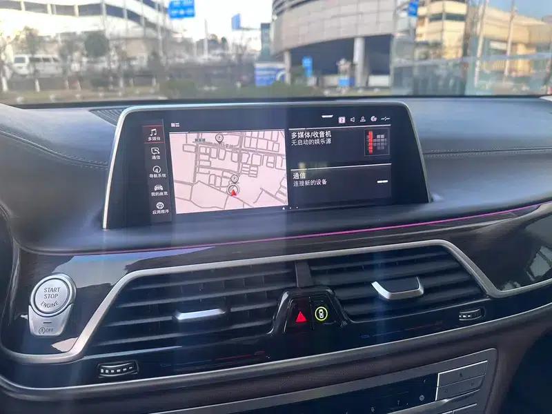 2019 BMW 7 Series 730Li Luxury Package — миниатюра 15