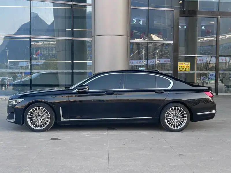 2019 BMW 7 Series 730Li Luxury Package — миниатюра 4