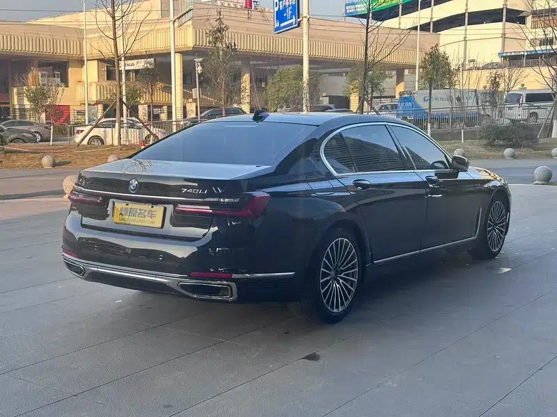2019 BMW 7 Series 730Li Luxury Package — миниатюра 6