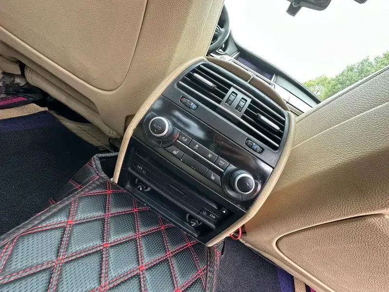 2013 BMW 7 Series 740Li Leading Edition — миниатюра 7