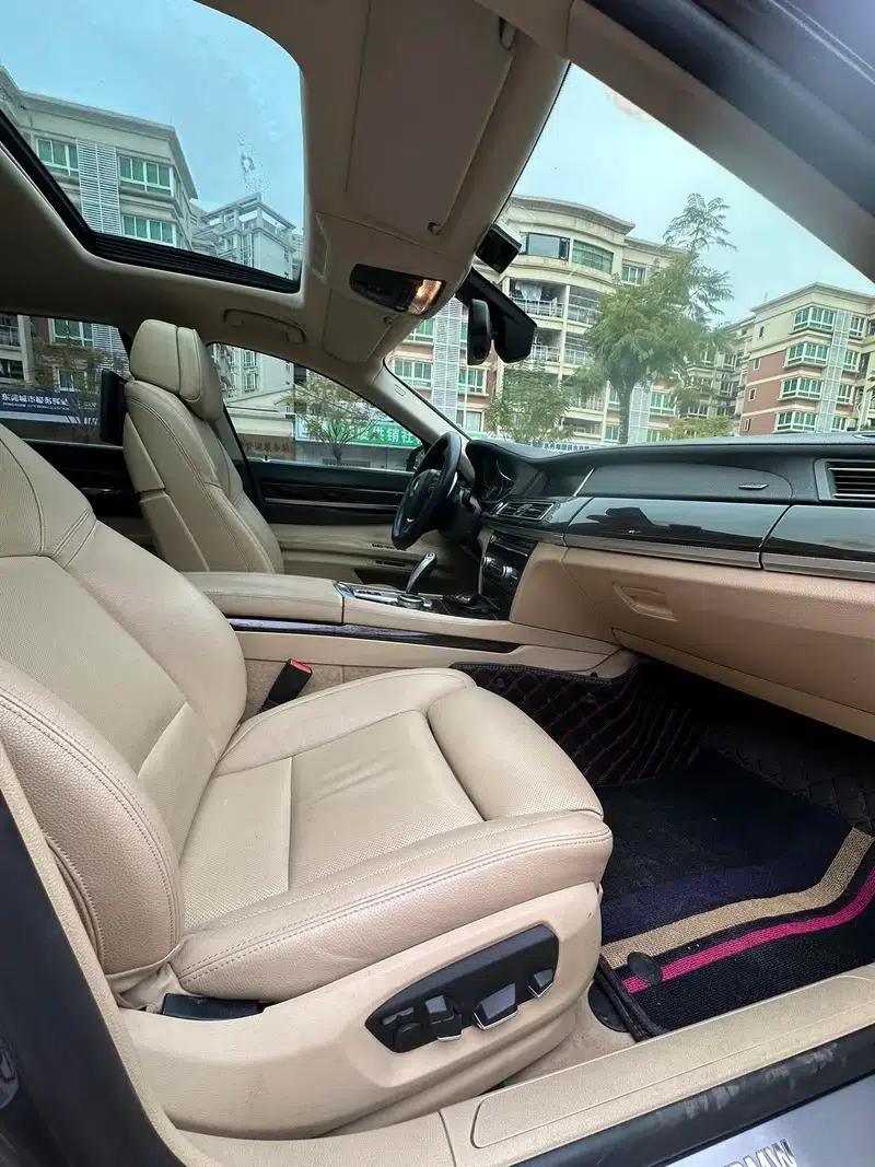 2013 BMW 7 Series 740Li Leading Edition — миниатюра 8