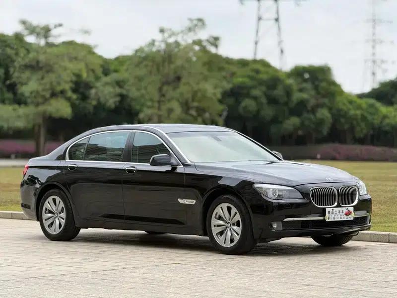 2011 BMW 7 Series 730Li Elegant Edition — миниатюра 3