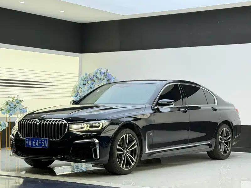 2021 BMW 7 Series 730Li M Sport Package — миниатюра 1