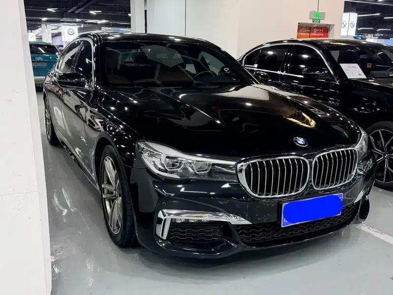 2018 BMW 7 Series 730Li Leading Edition M Sport Package — миниатюра 3
