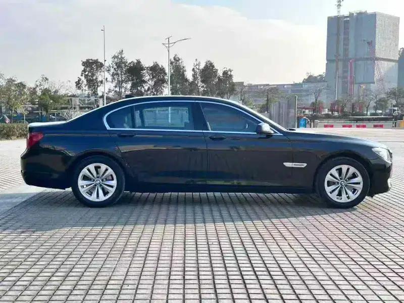 2011 BMW 7 Series 730Li Elegant Edition — миниатюра 5