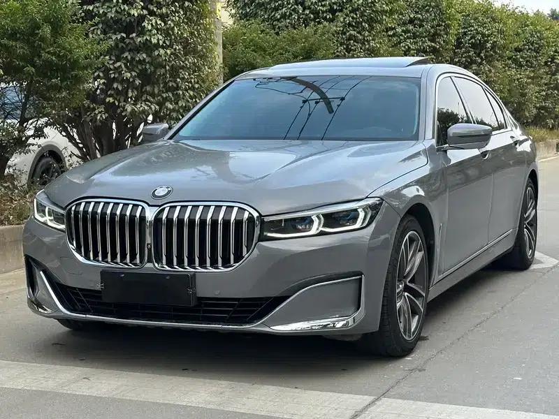 2018 BMW 7 Series 730Li Luxury Package — миниатюра 1