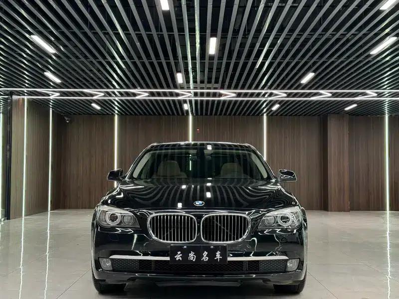 2011 BMW 7 Series 730Li Elegant Edition — миниатюра 2