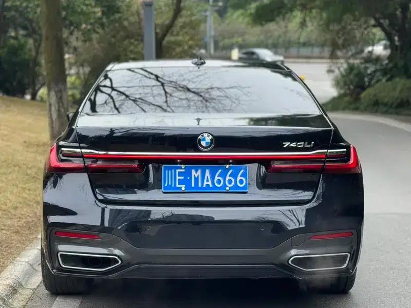 2021 BMW 7 Series 730Li M Sport Package — миниатюра 5
