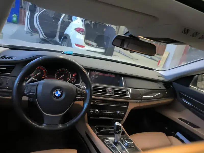 2013 BMW 7 Series 740Li Leading Edition — миниатюра 6