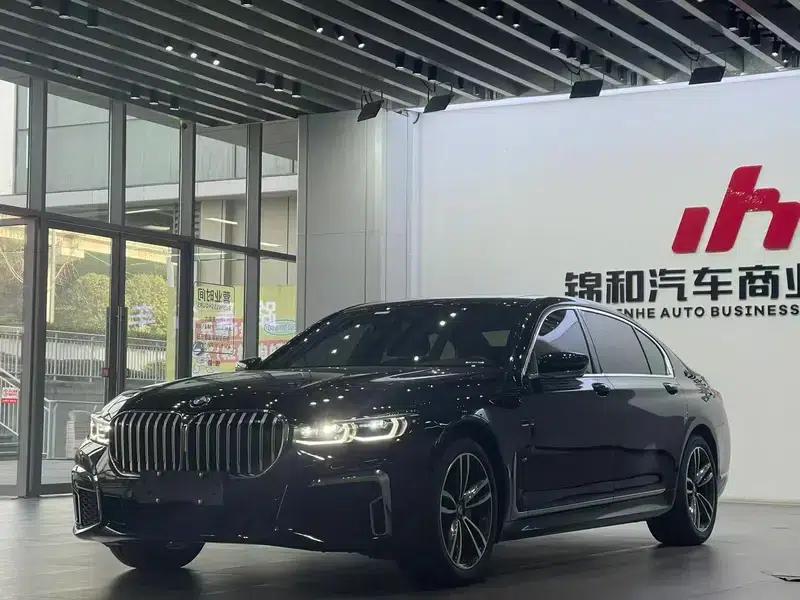 2021 BMW 7 Series 730Li Luxury Package — миниатюра 1