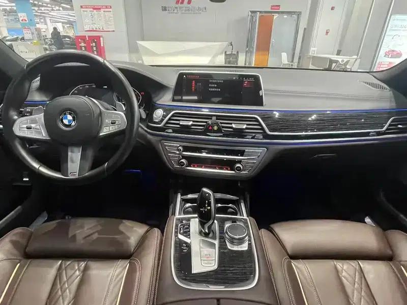 2021 BMW 7 Series 730Li Luxury Package — миниатюра 14