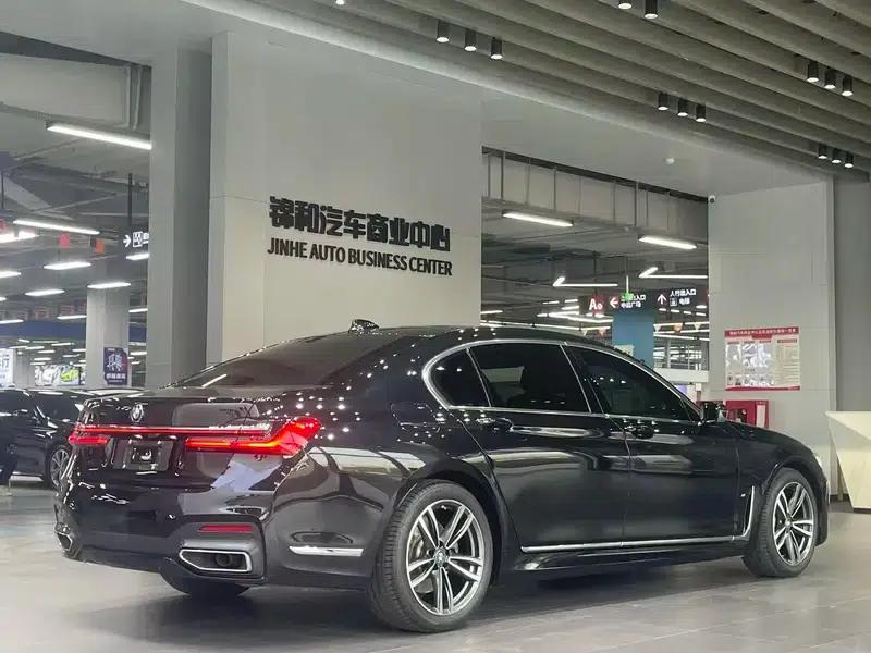 2021 BMW 7 Series 730Li Luxury Package — миниатюра 6