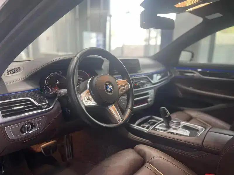 2021 BMW 7 Series 730Li Luxury Package — миниатюра 10