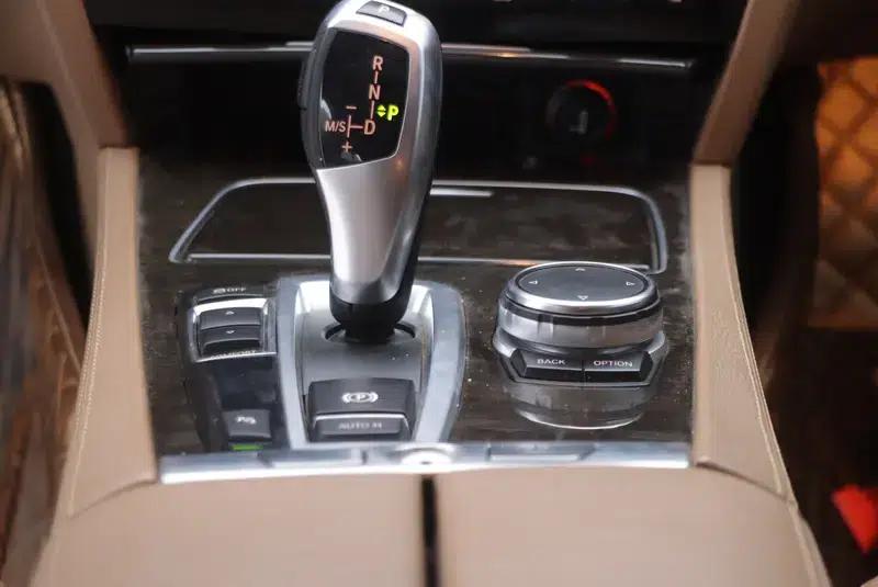BMW 7 Series 2014 730Li Luxury Edition — миниатюра 9