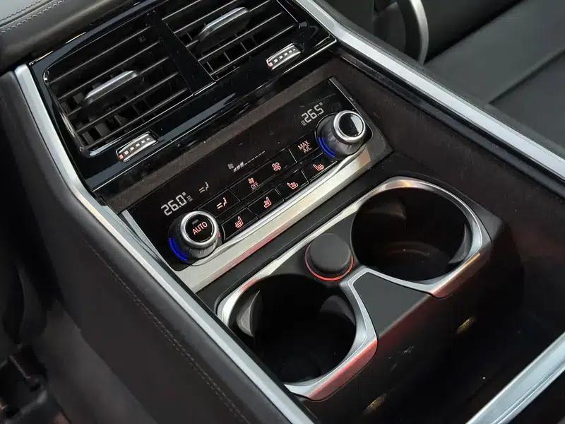 2016 BMW 7 Series 750Li xDrive 4-seater — миниатюра 8