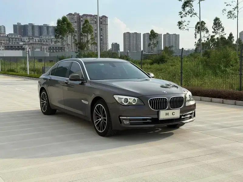 2013 BMW 7 Series 730Li Luxury — миниатюра 3