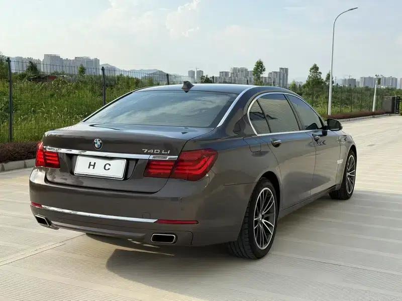 2013 BMW 7 Series 730Li Luxury — миниатюра 5