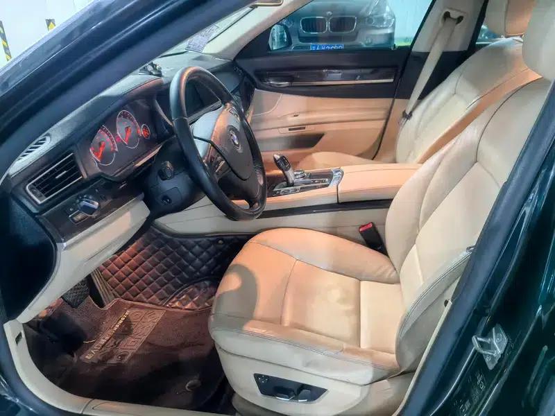 BMW 7 Series 2009 730Li Luxury — миниатюра 15