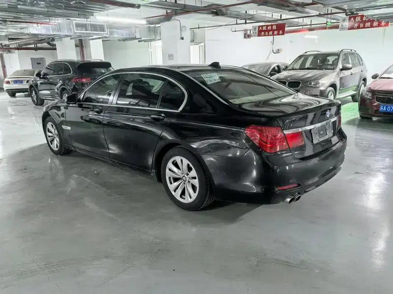 BMW 7 Series 2009 730Li Luxury — миниатюра 5