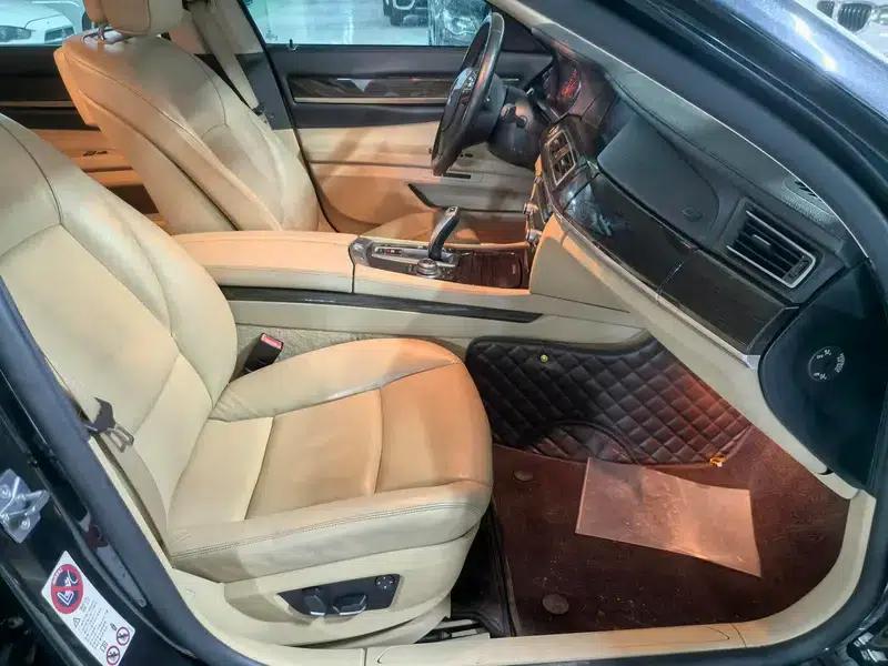 BMW 7 Series 2009 730Li Luxury — миниатюра 9